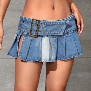 Micro mini micro denim skirt so 2 pleated w belt